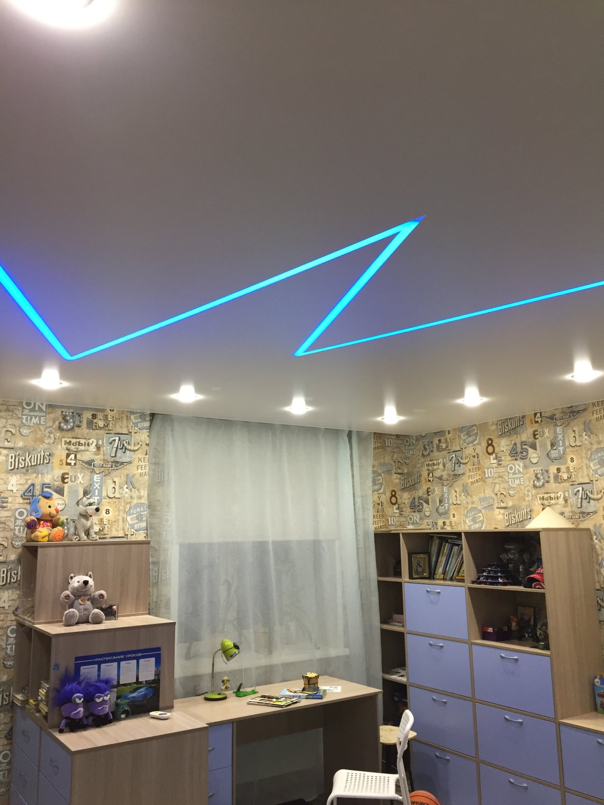 Натяжные потолки панорама