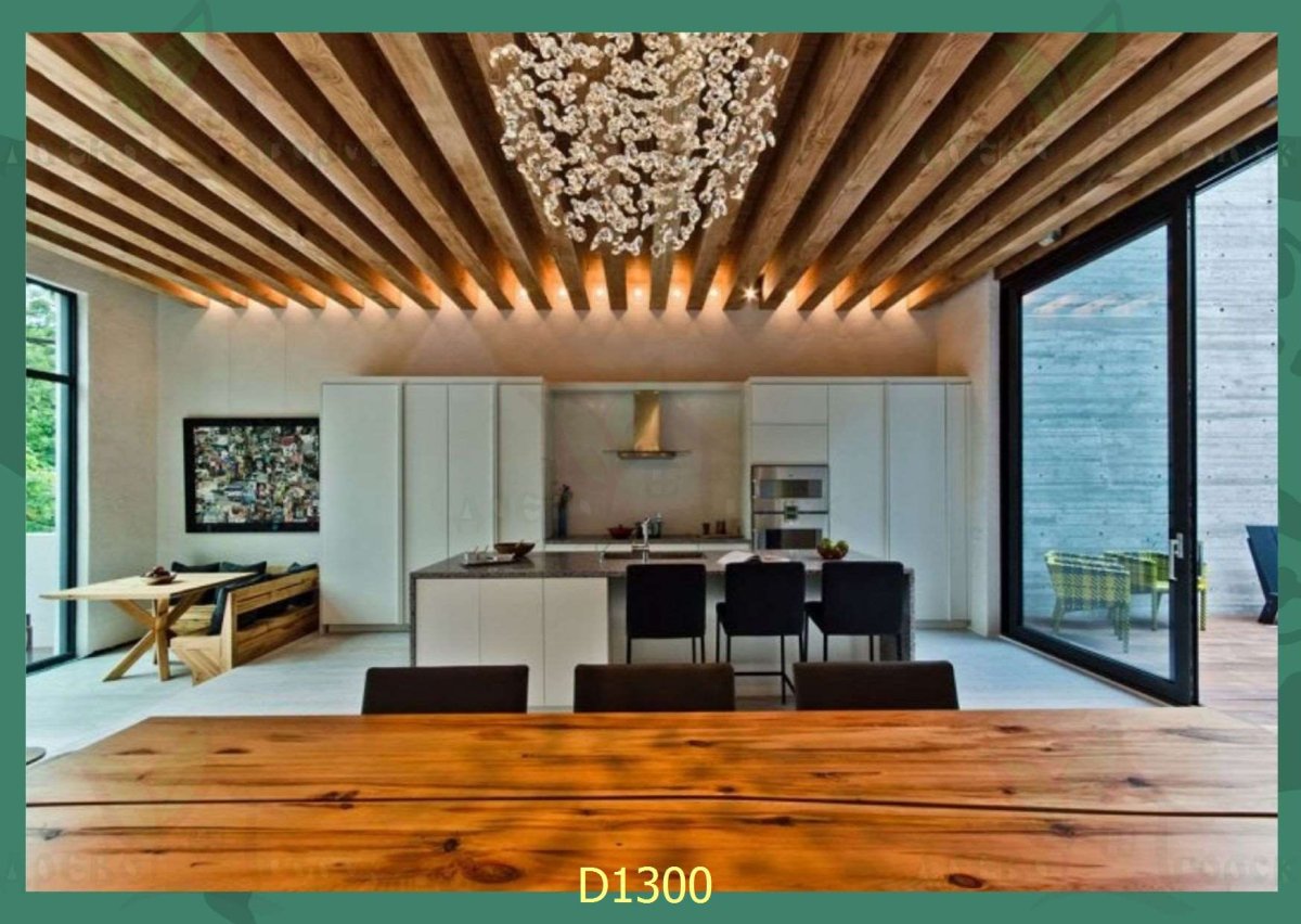 Деревянный потолок