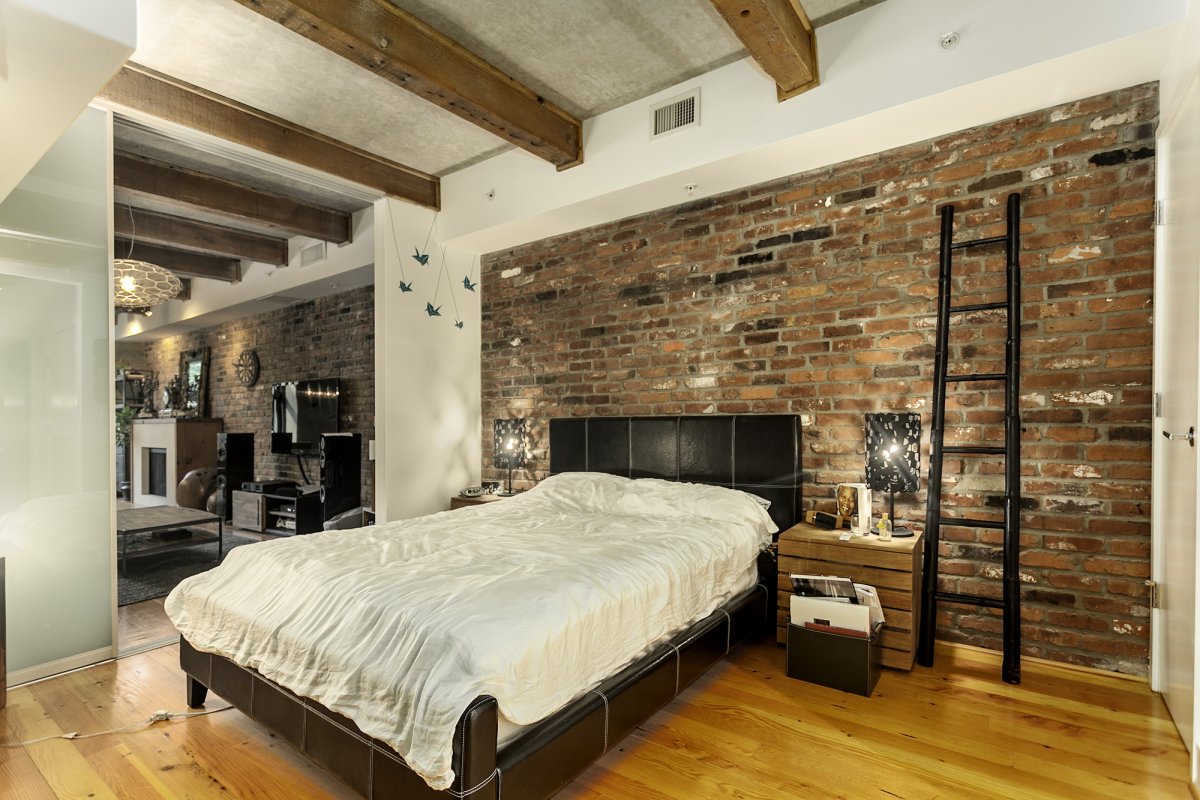 Дерево в интерьере