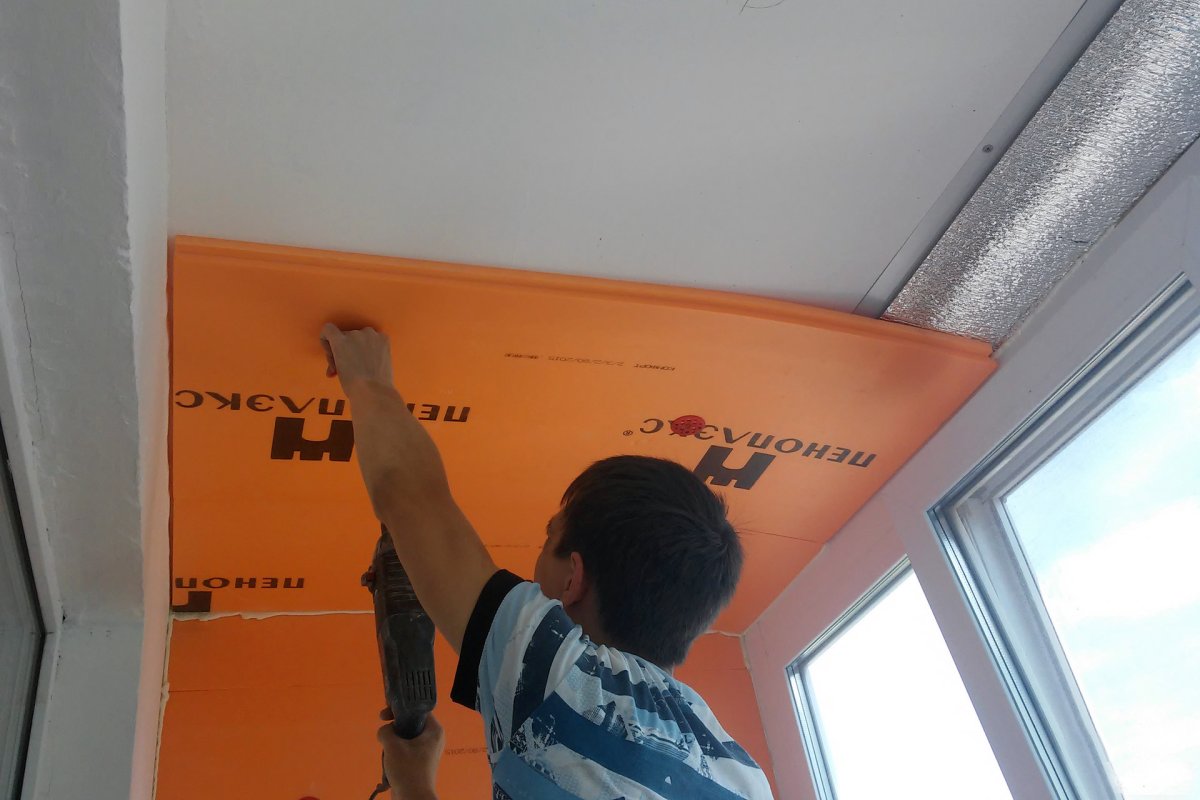 Обшить пол снизу пеноплексом