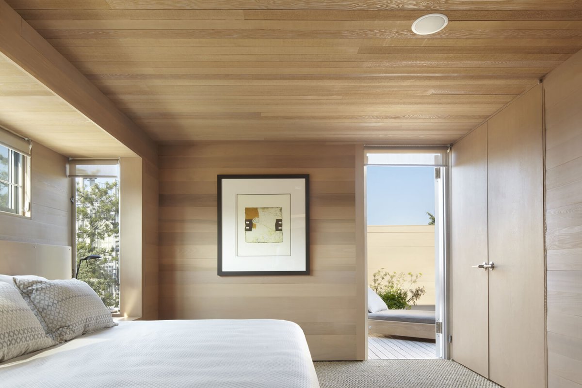 Планкен в интерьере комнаты