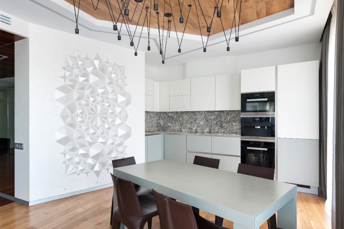 Декор стены в кухонной зоне