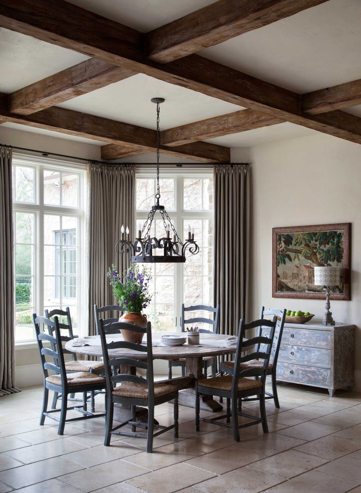 Фальшбалки в интерьере Прованс