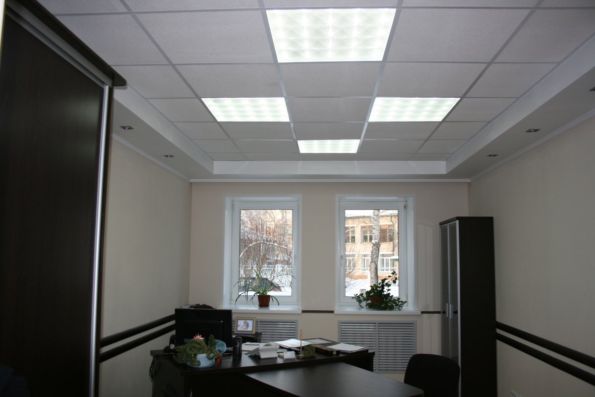 Освещение офиса Армстронг