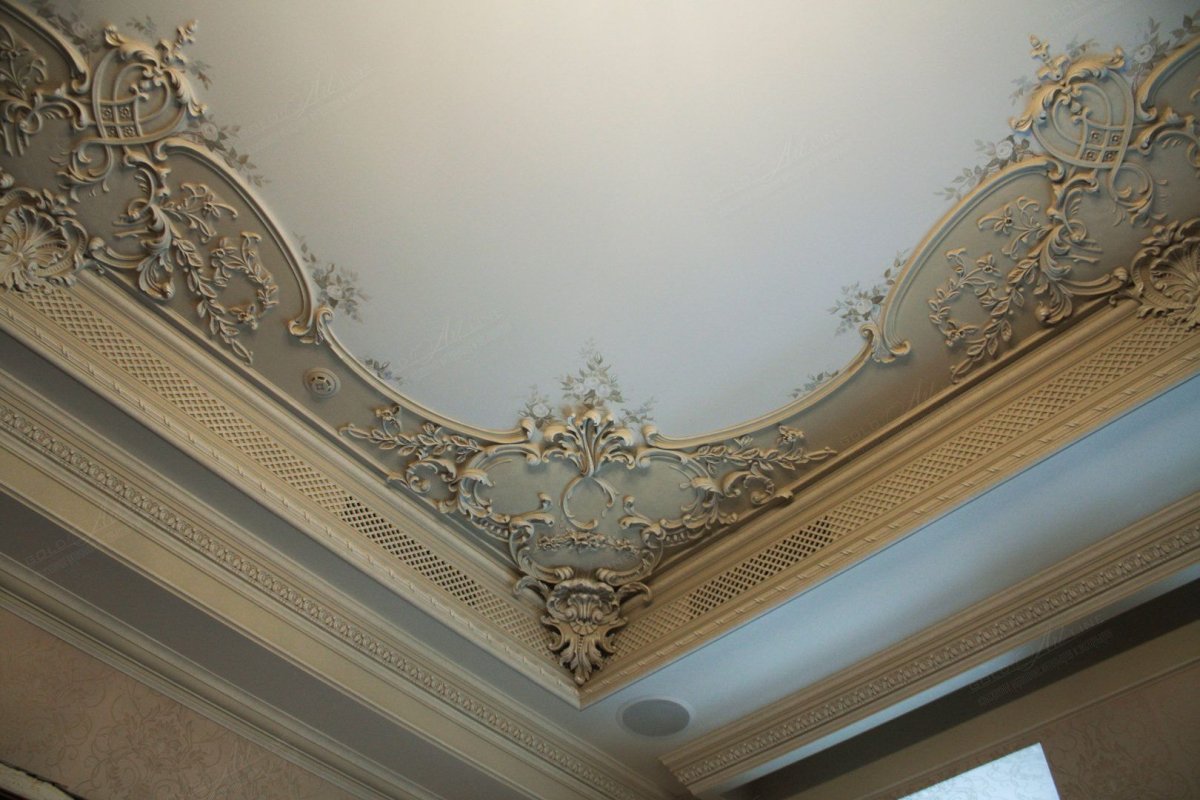 Натяжные потолки в стиле Барокко