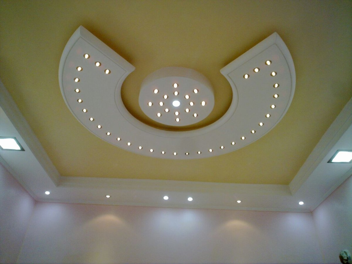 Гипсокартон потолок фигура на зал