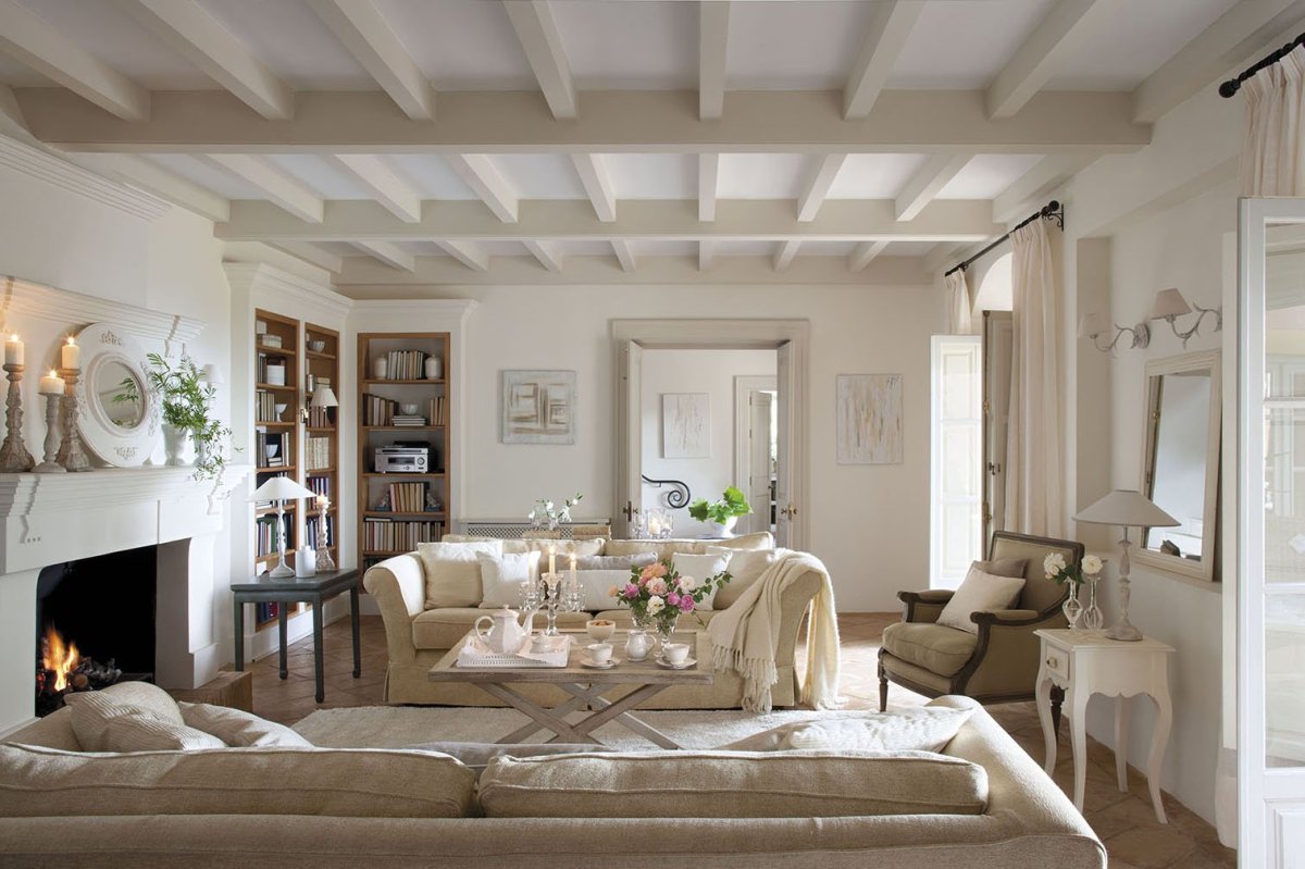 Балки в интерьере гостиной
