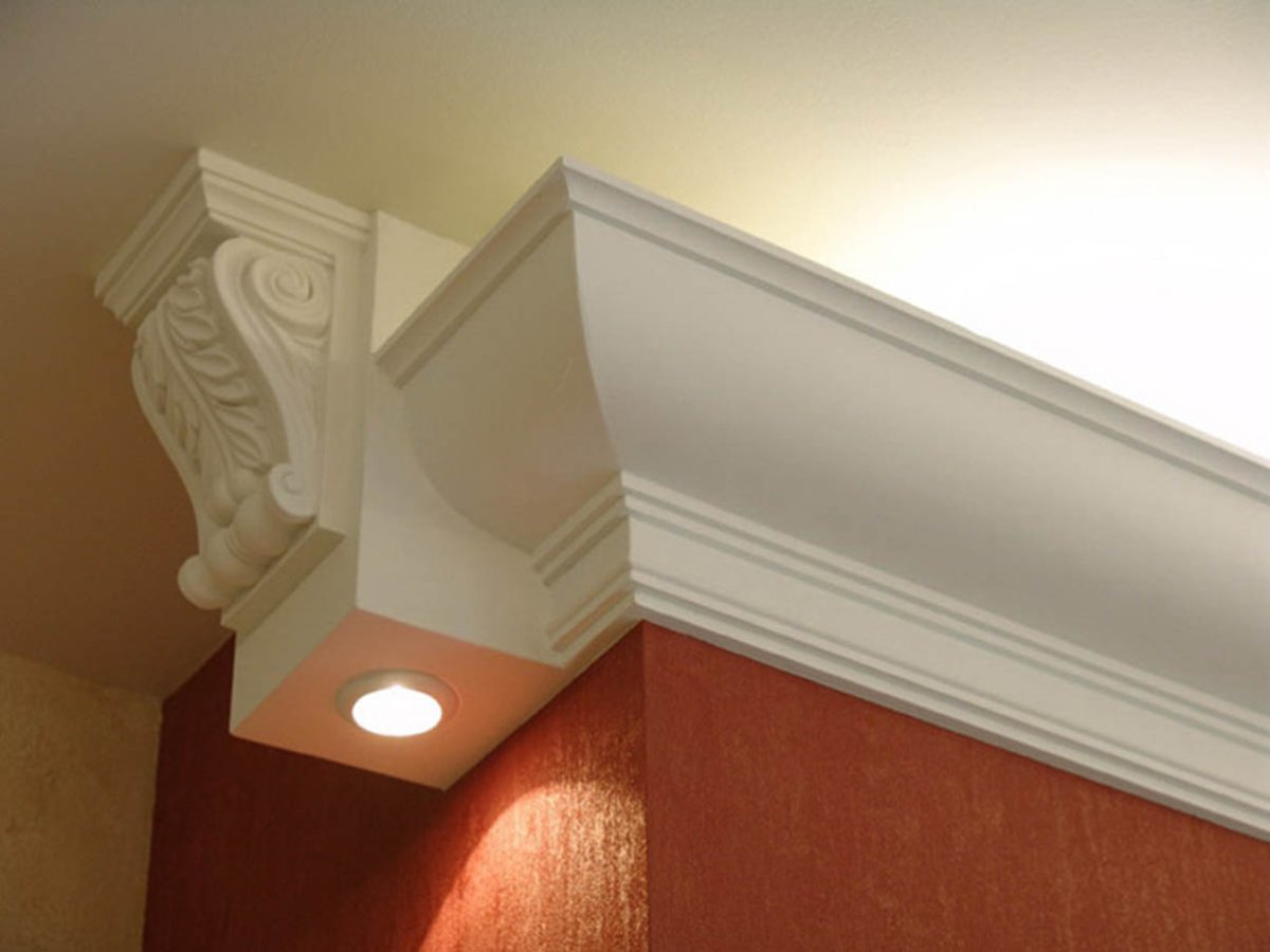 Плинтус потолочный полиуретановый