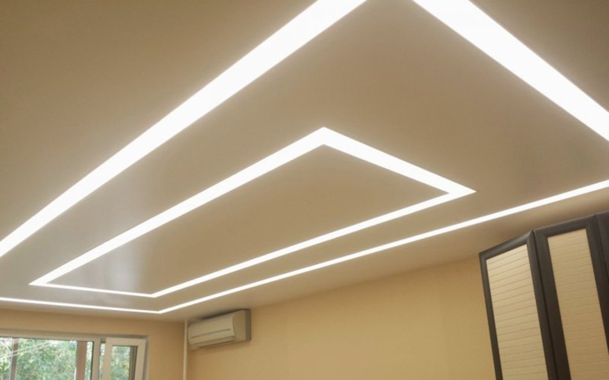 Линейные светильники для натяжных потолков