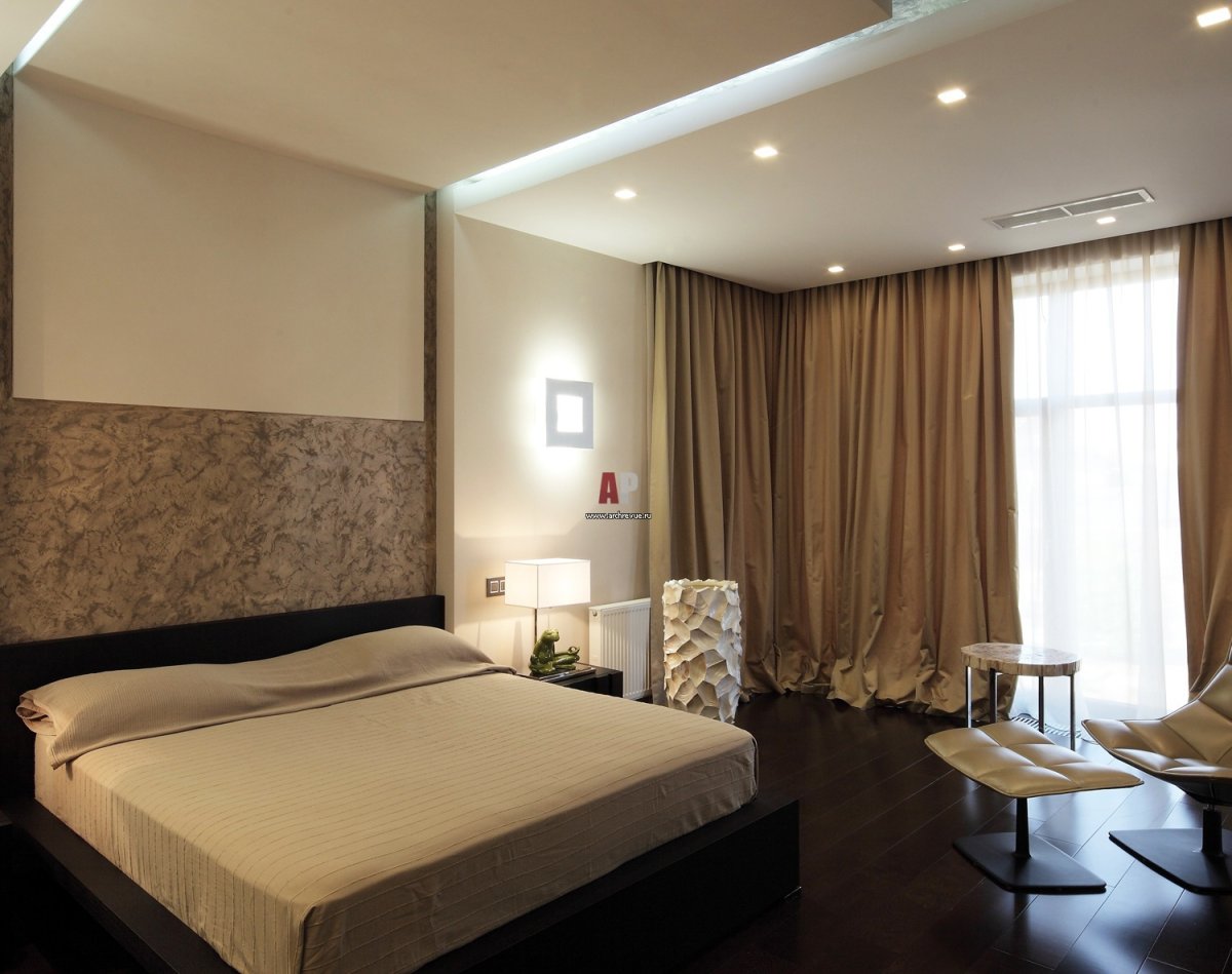 Точечные светильники в спальне