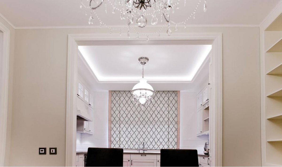 Карниз Orac Decor c250