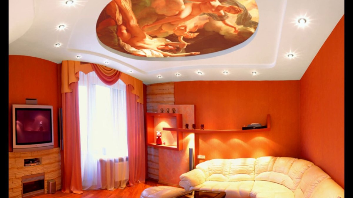 Потолок в спальне