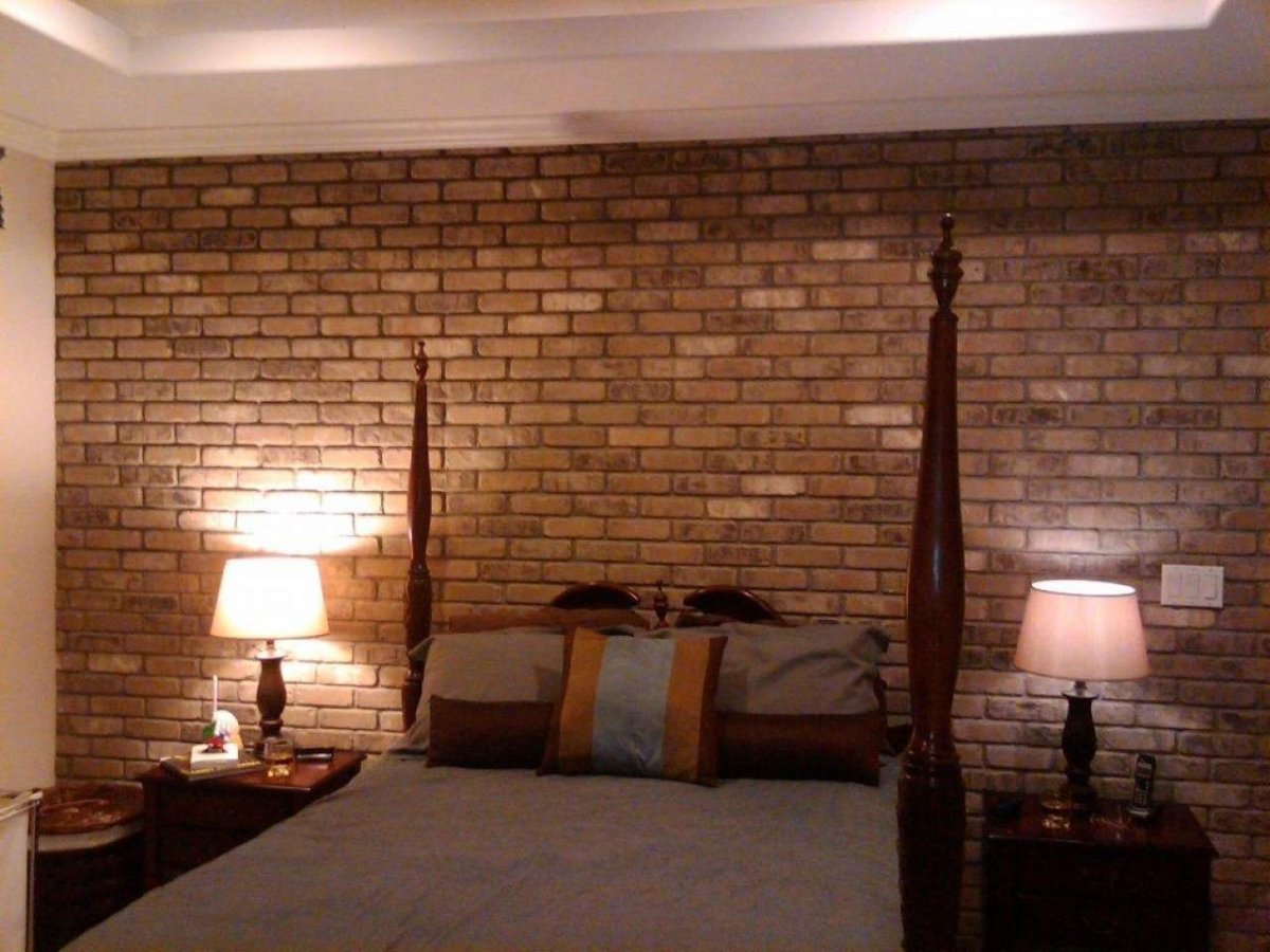 Стена под кирпич в интерьере