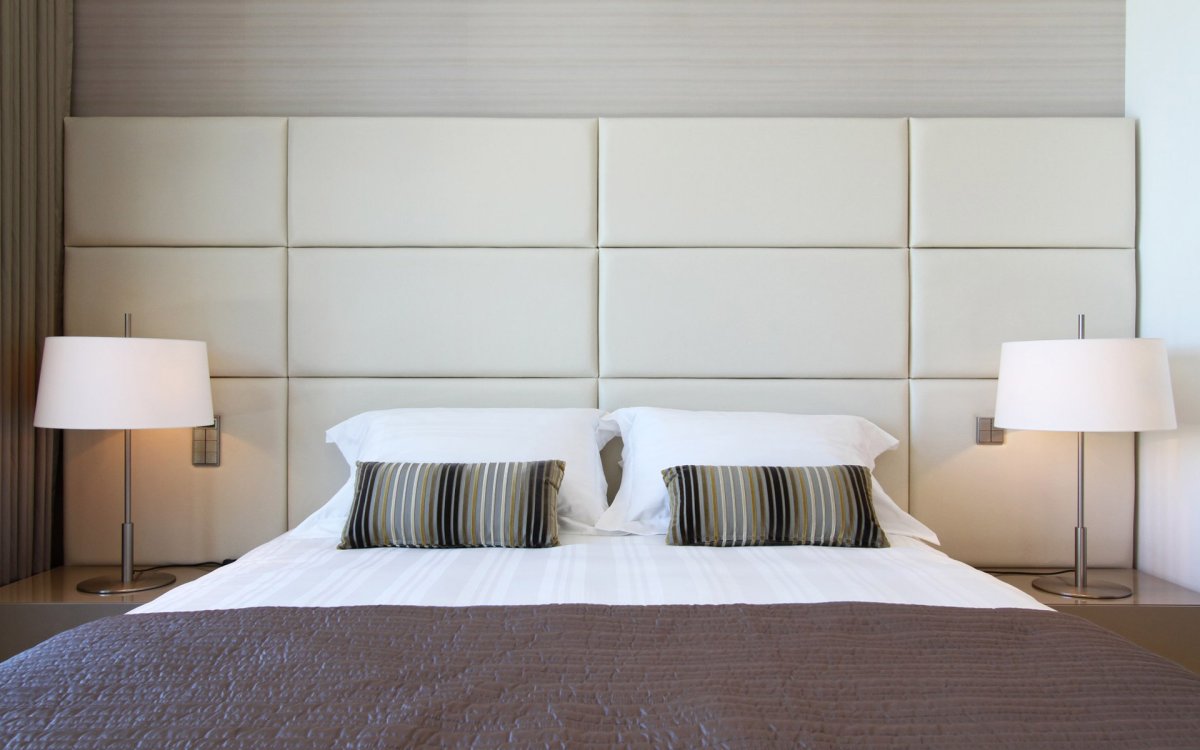 Мягкие настенные панели в спальню