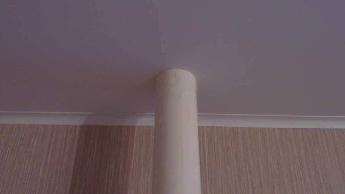 Плинтус вставка для натяжных потолков