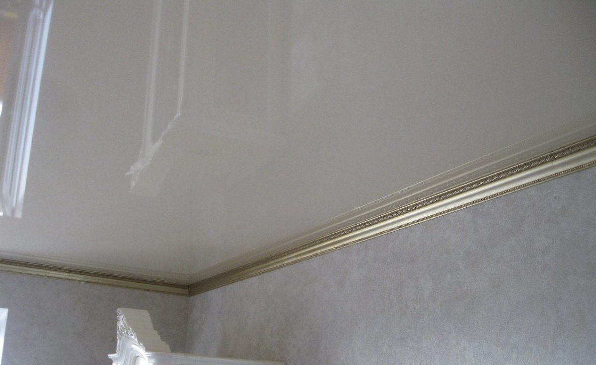 Плинтус потолочный для натяжного потолка nb60 48х29х2000мм