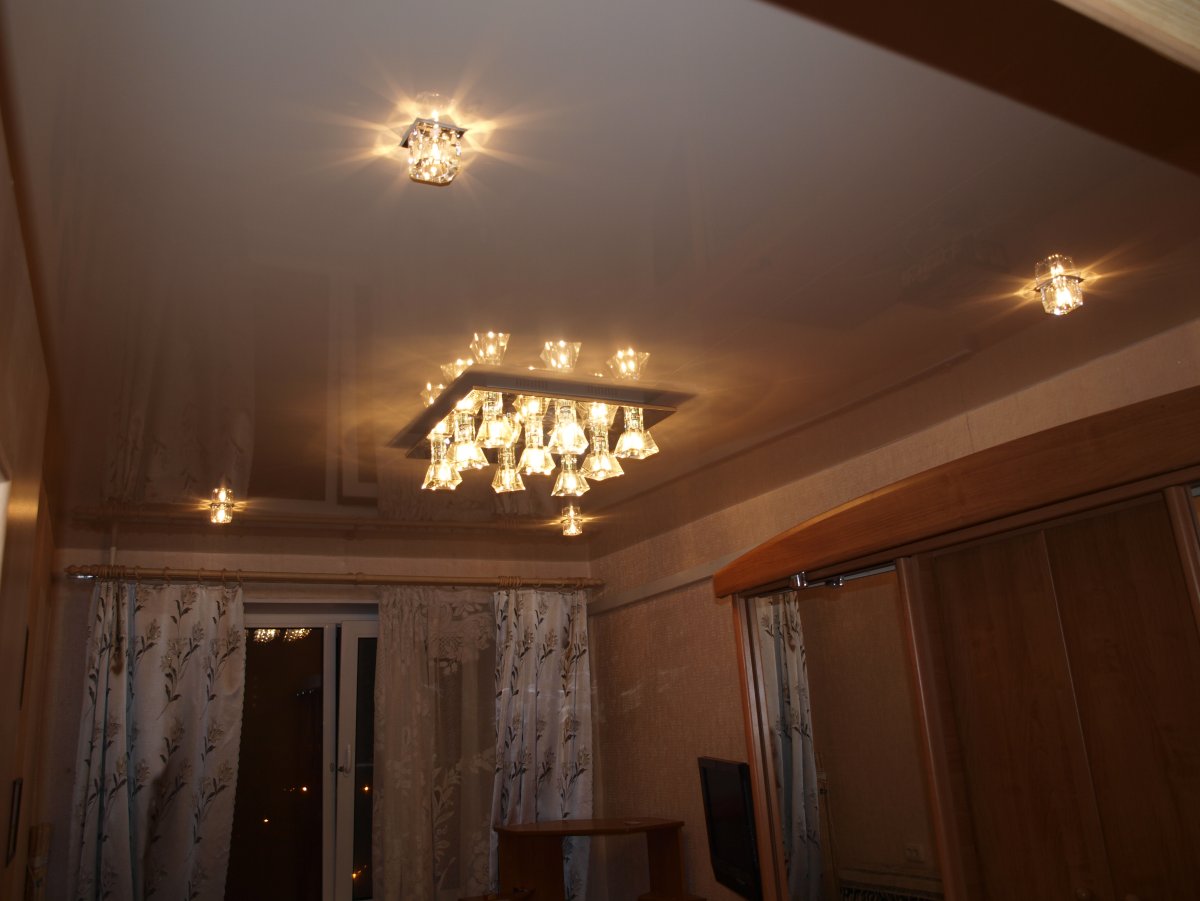 Софиты для натяжных потолков