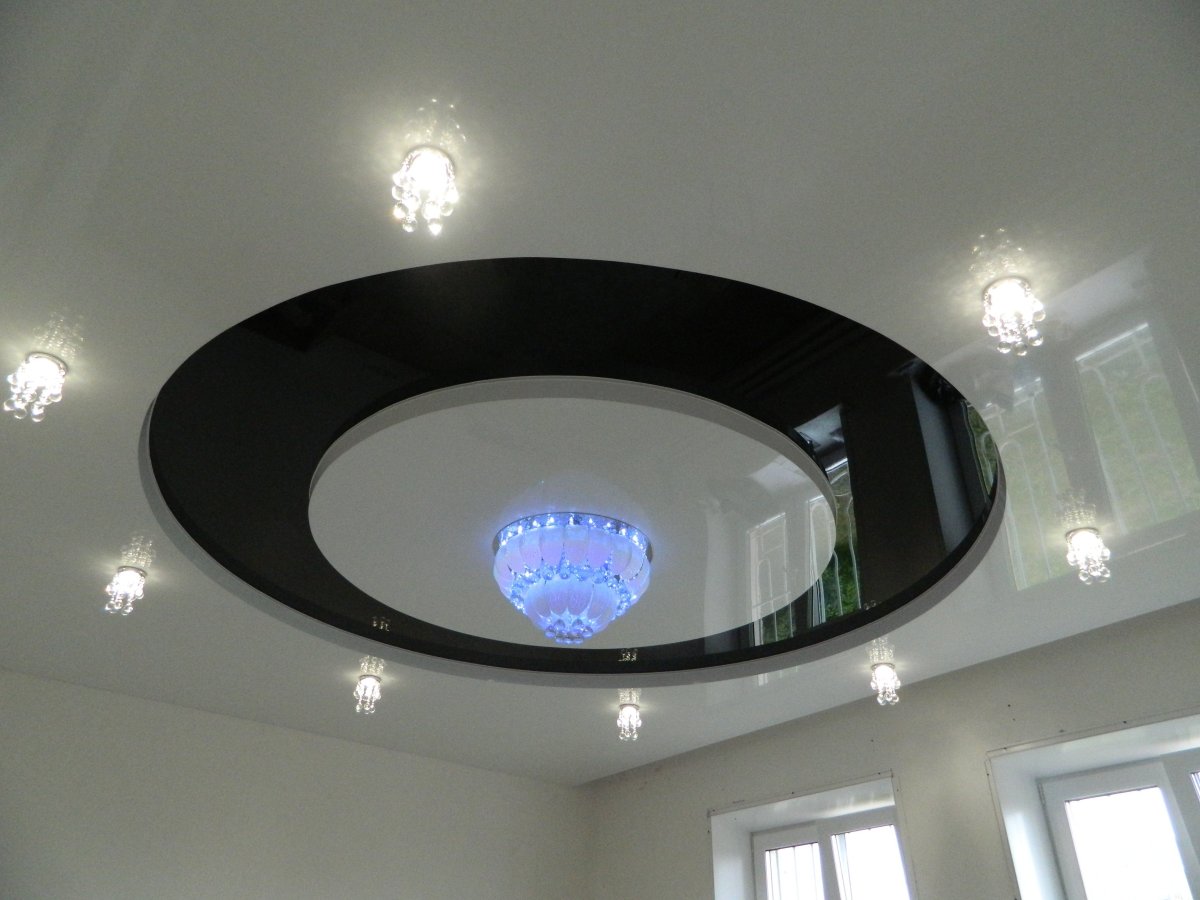 Двухуровневый круглый потолок