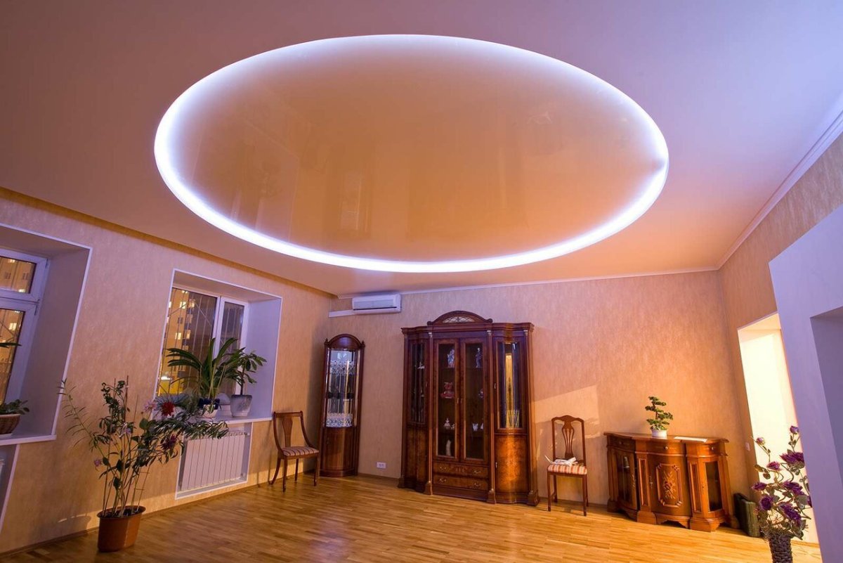 Подвесной потолок круг в центре