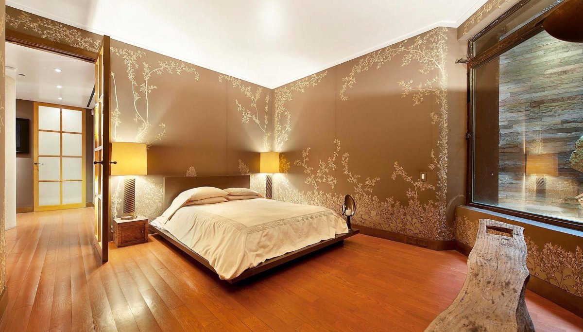 Натяжные потолки в гостиную