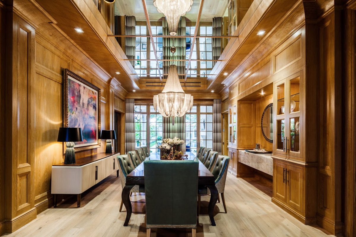 Зеркальный потолок