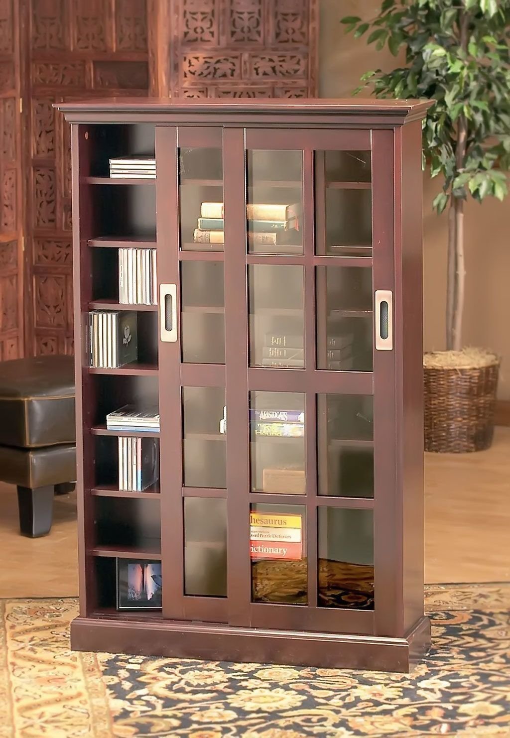 книжный шкаф glass cabinet