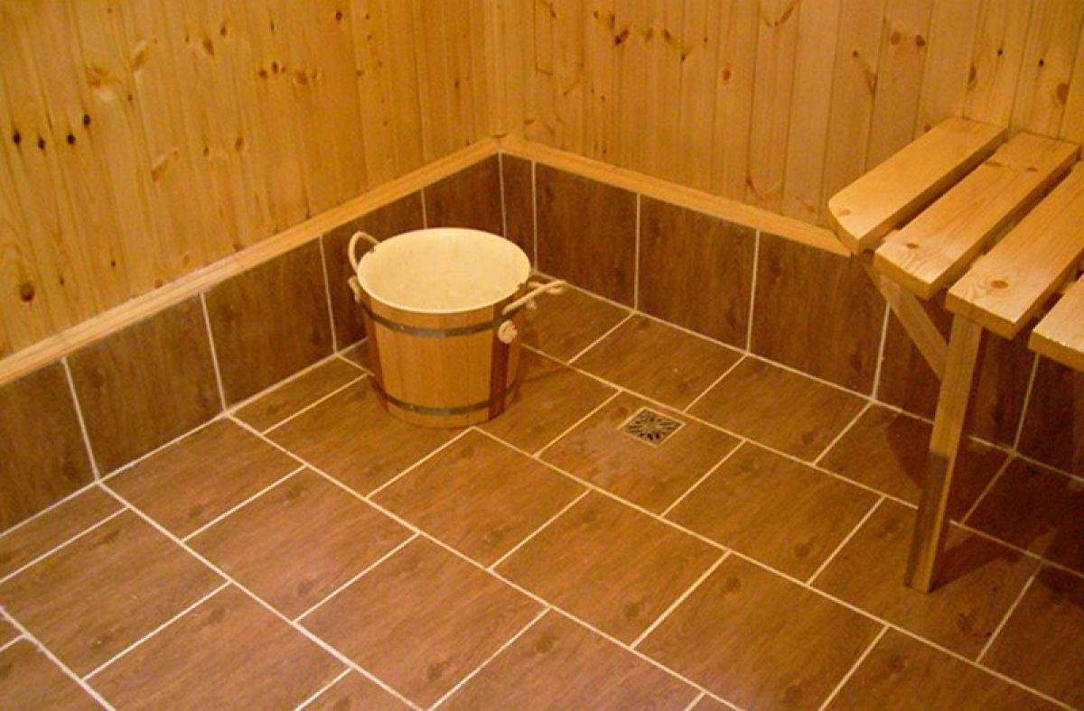 Фото плитка на полу в бане