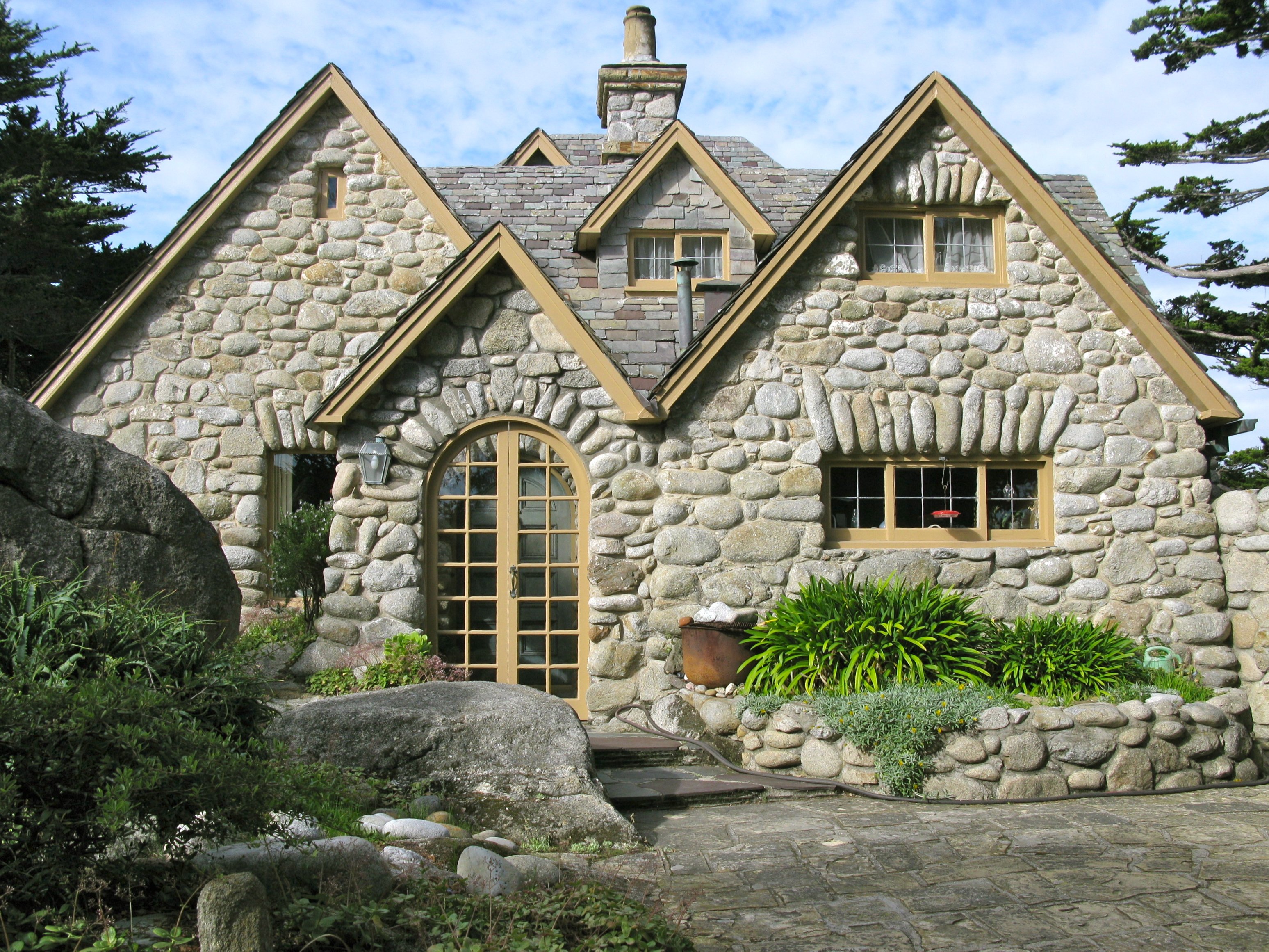 Каменные дома ключ цены