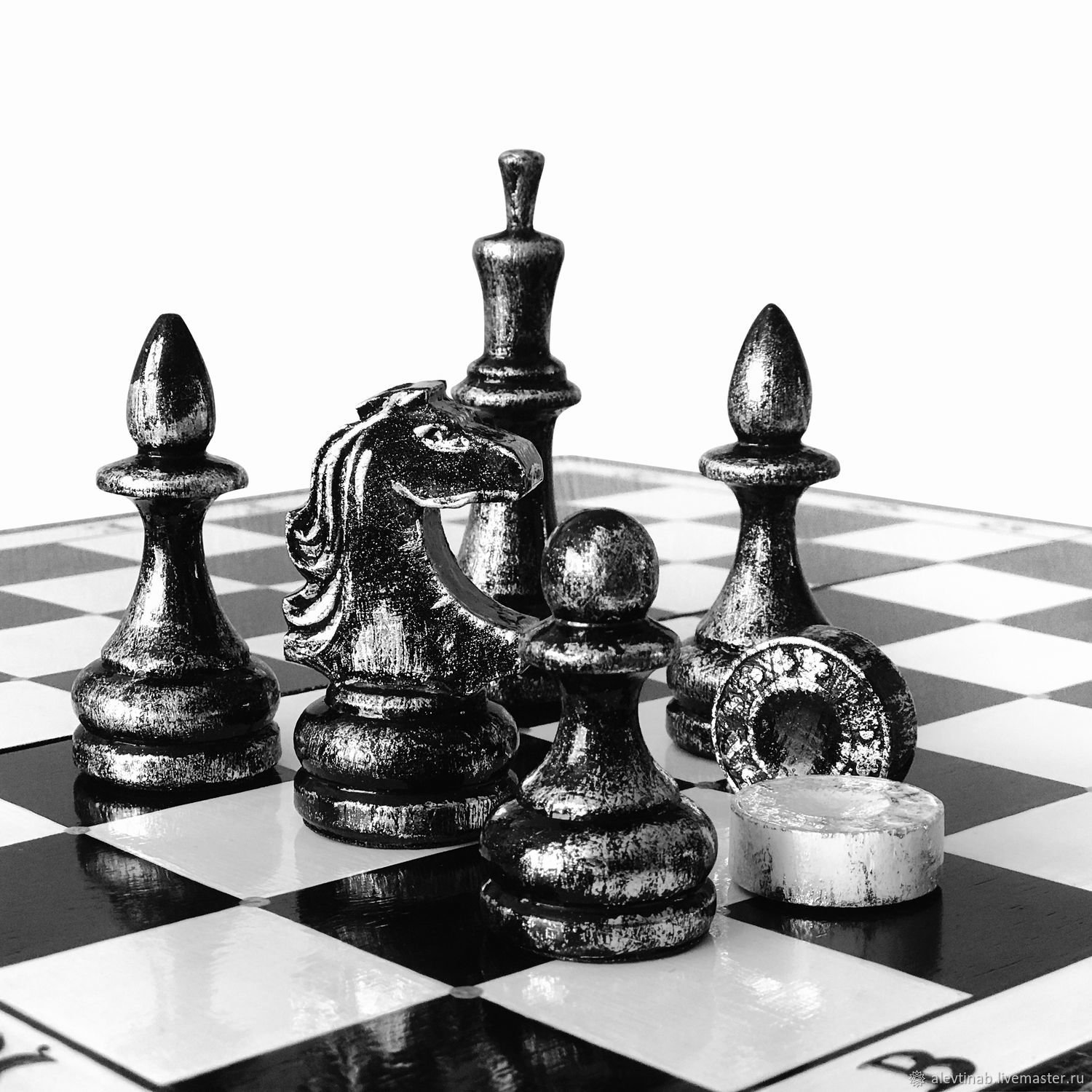Черно белый ламинат шахматная доска