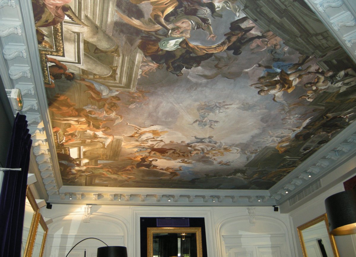 Фреска на потолок