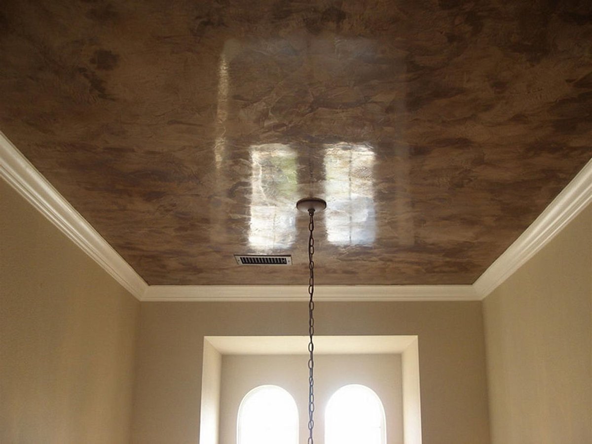 Двухуровневый глянцевый натяжной потолок