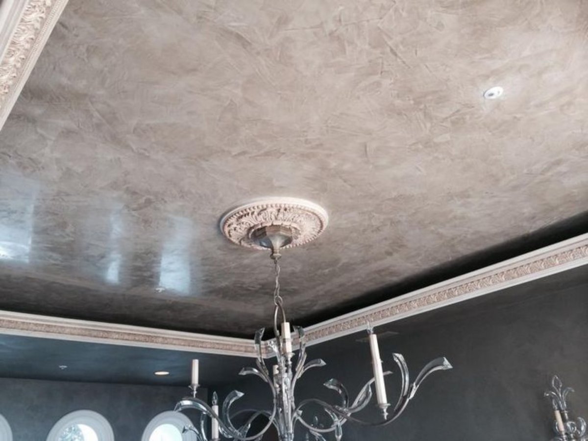 Натяжной потолок венецианская штукатурка