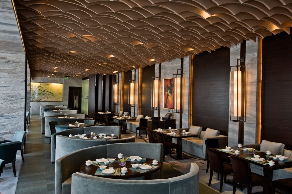 Холл ресторана интерьер