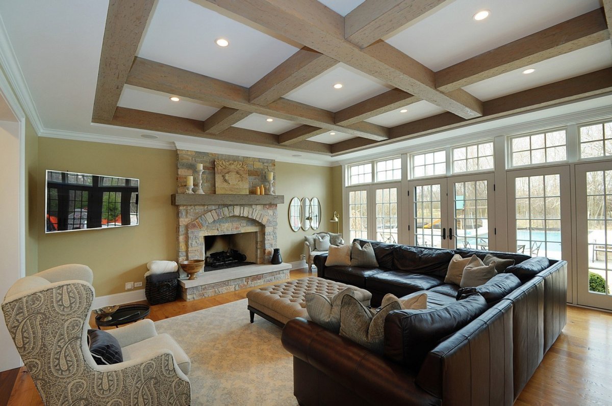 Фальшбалки в интерьере Кантри стиля