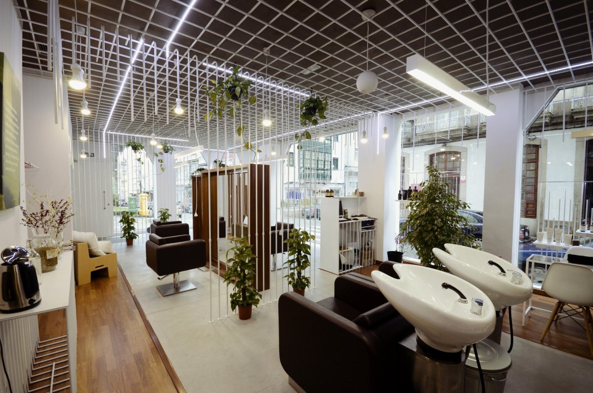 Интерьер женского салона красоты