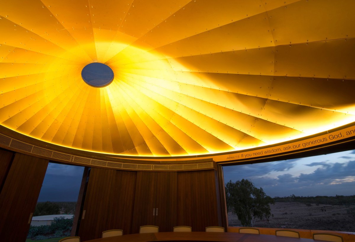 Купольный потолок