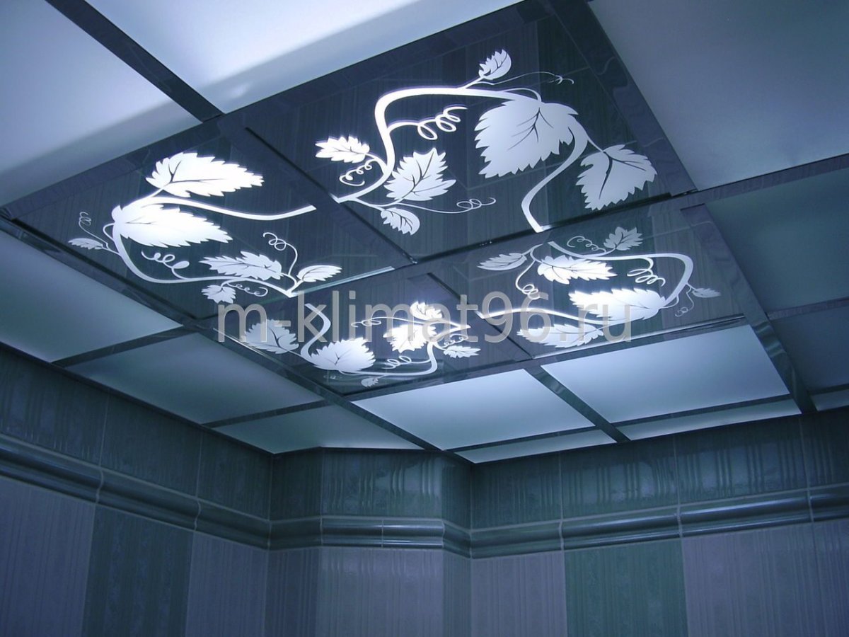 Потолок из оргстекла с подсветкой