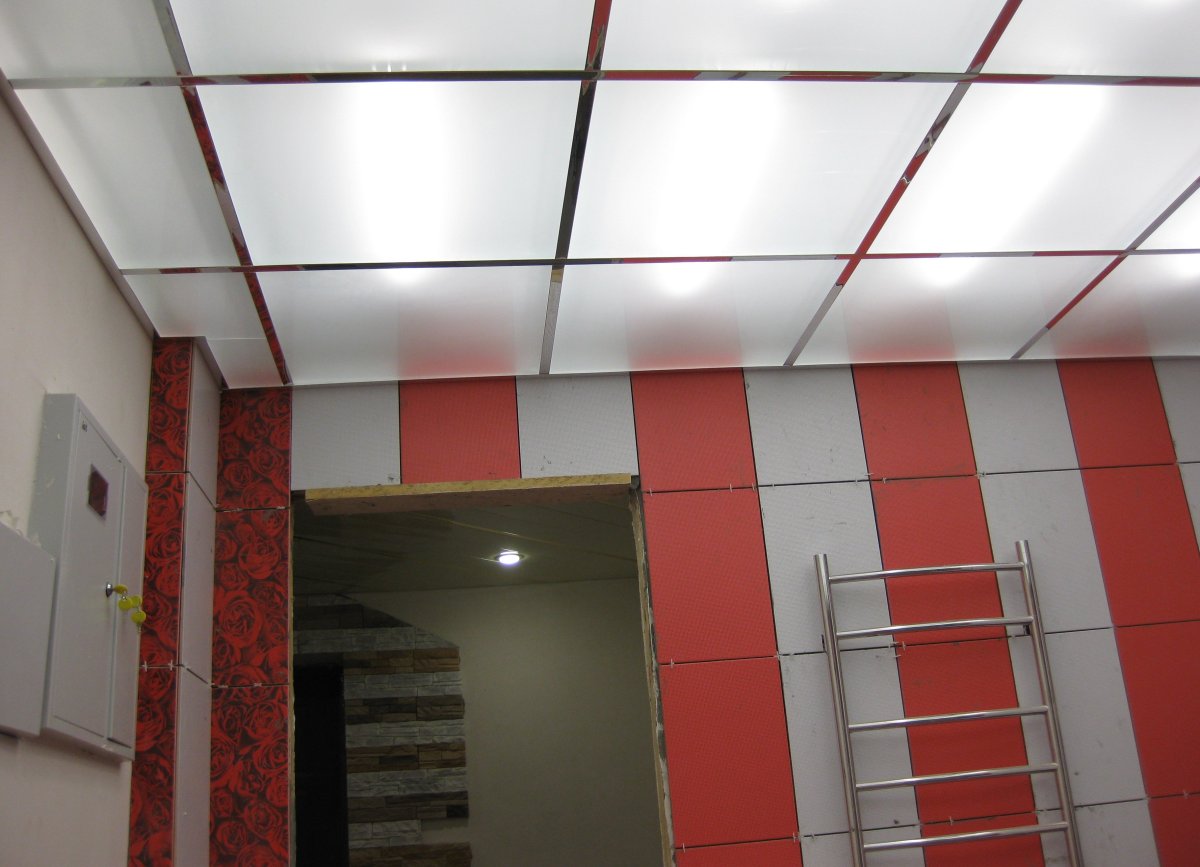 Прозрачный потолок