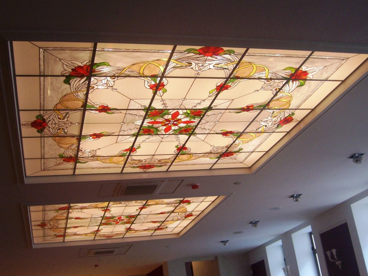 Светящийся потолок