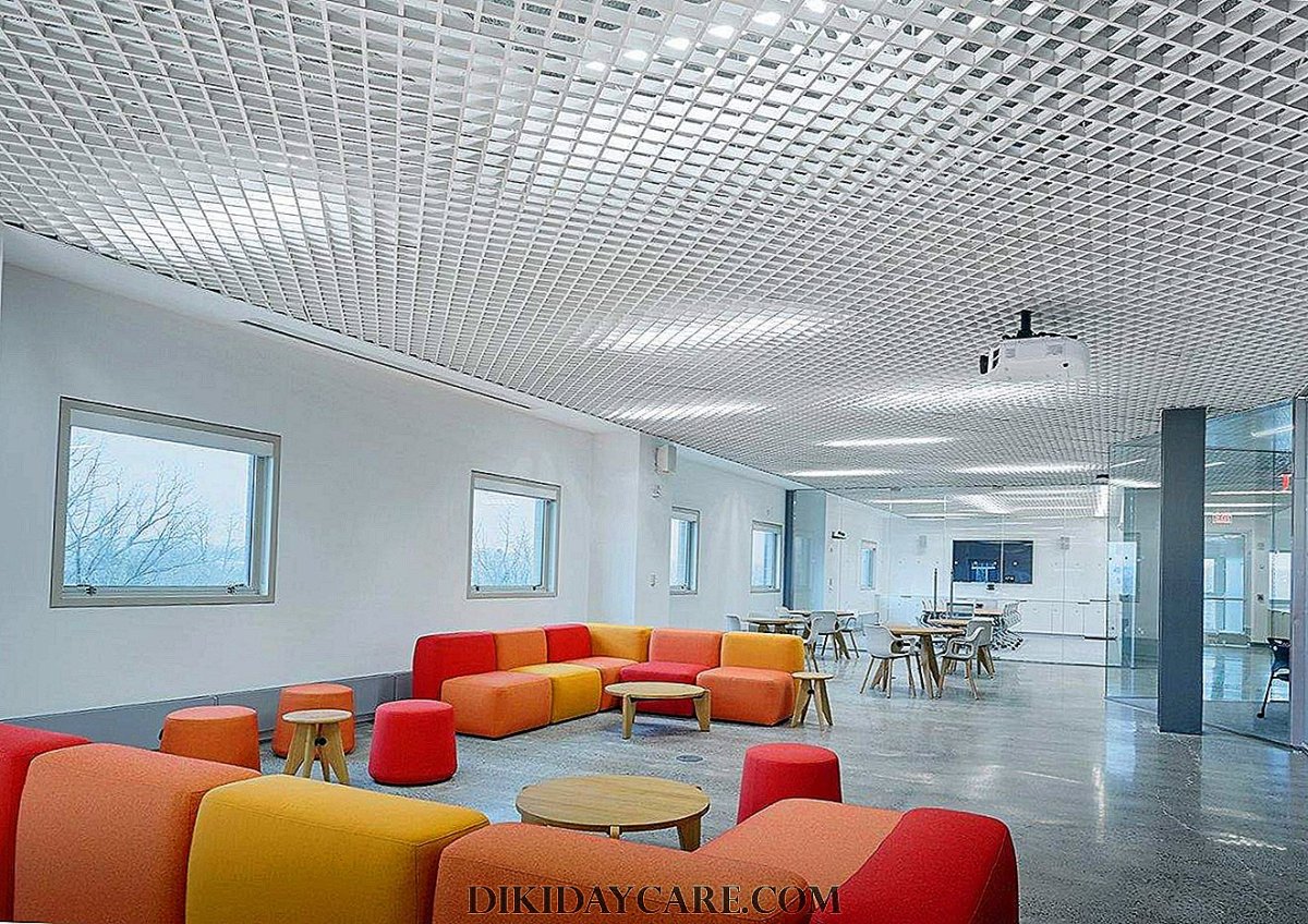 Потолок в кабинете руководителя