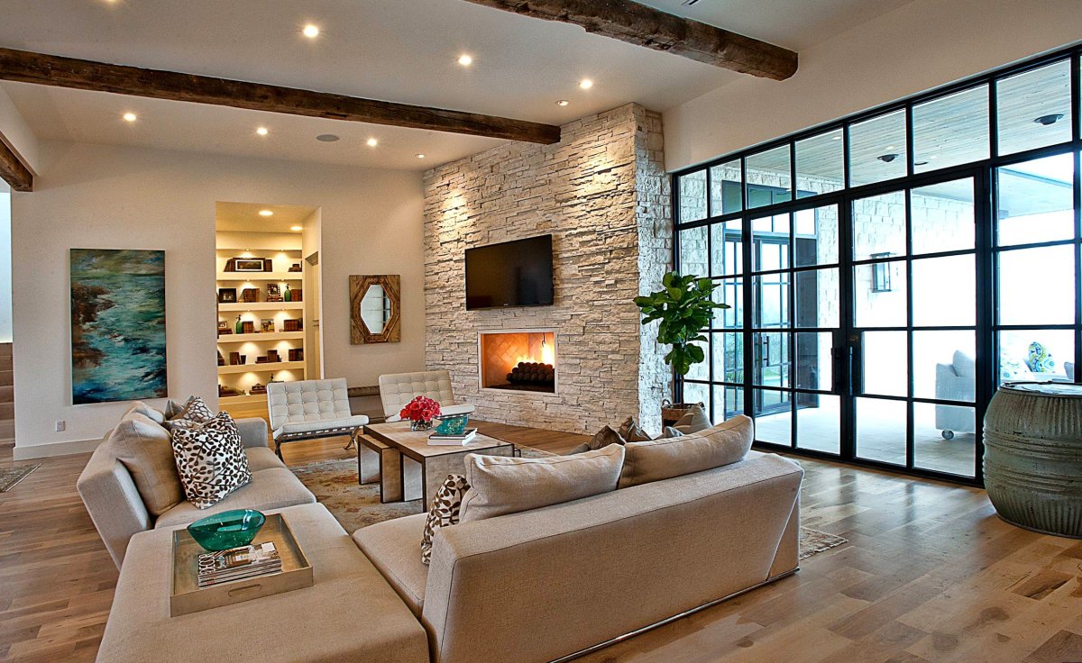 Деревянный потолок