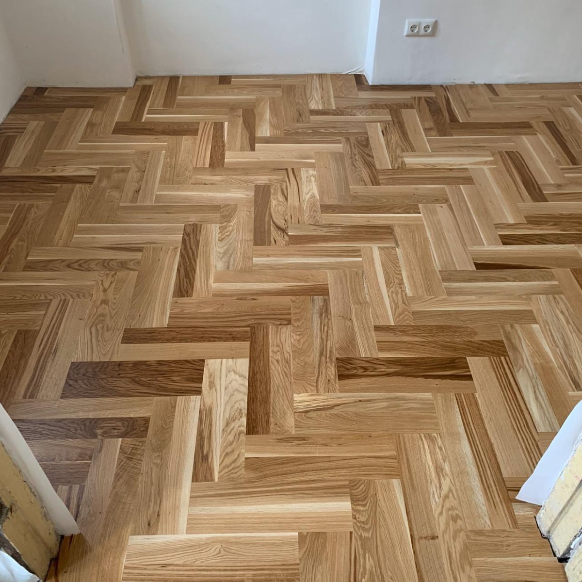 Укладка паркета елочкой