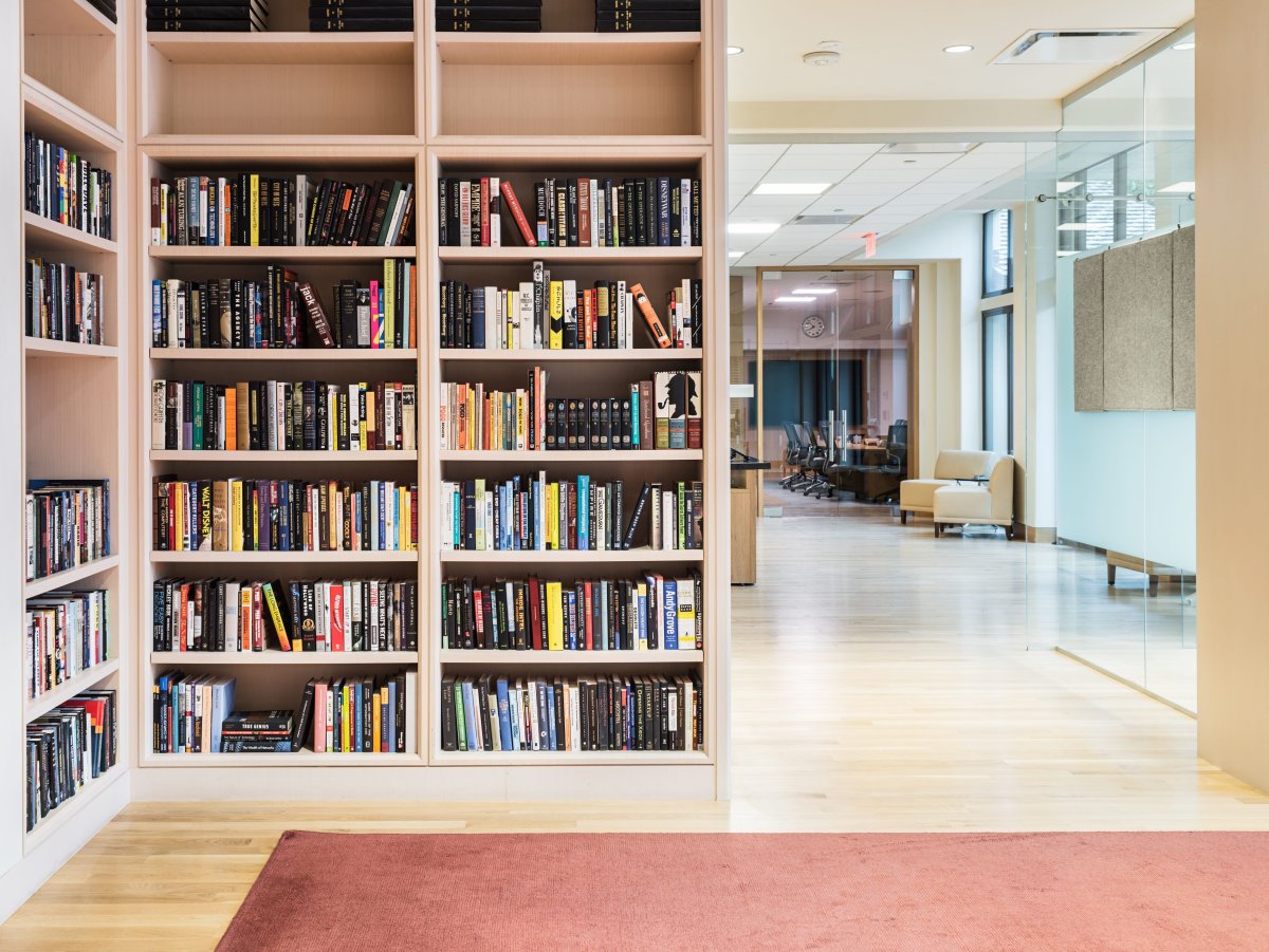 Стеллаж для книг