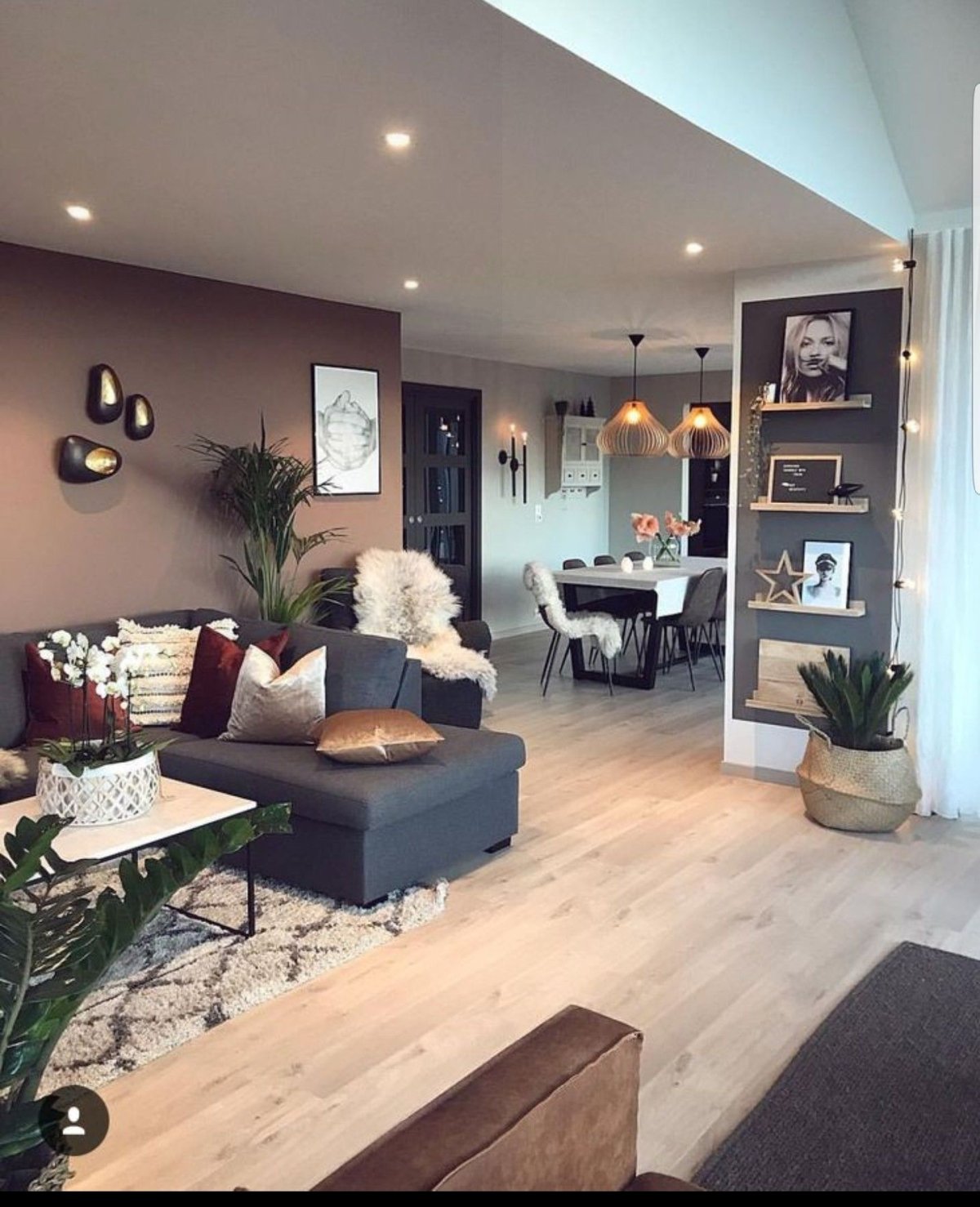 Декор для гостиной в квартире