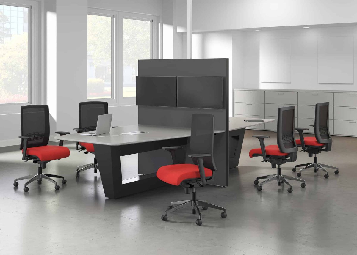 Стильные офисные столы