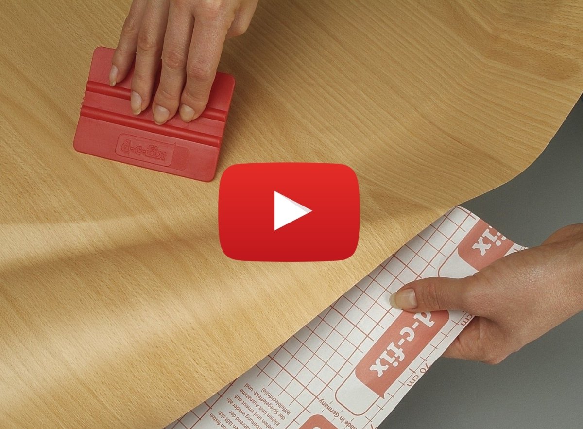 Обклеить дверь пленкой