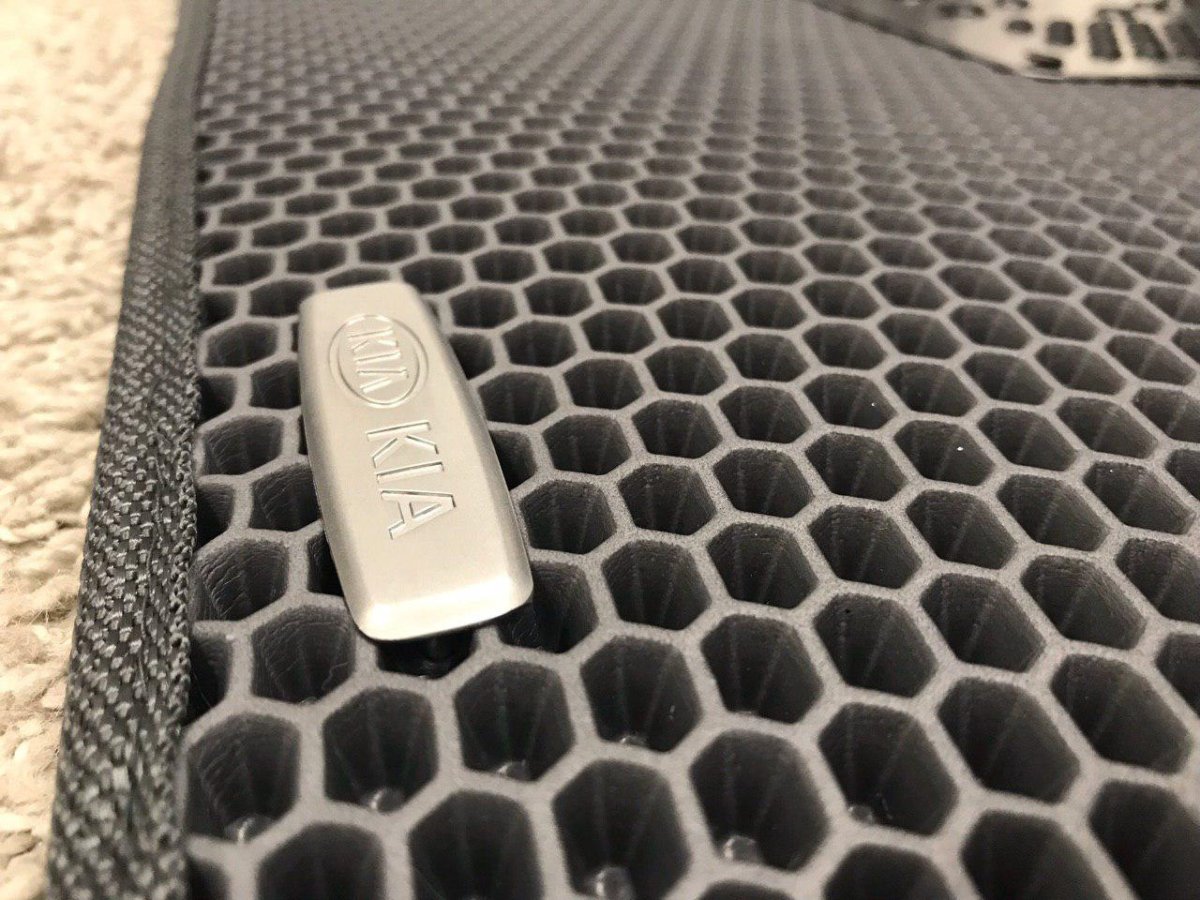 Придверный коврик соты в прихожую