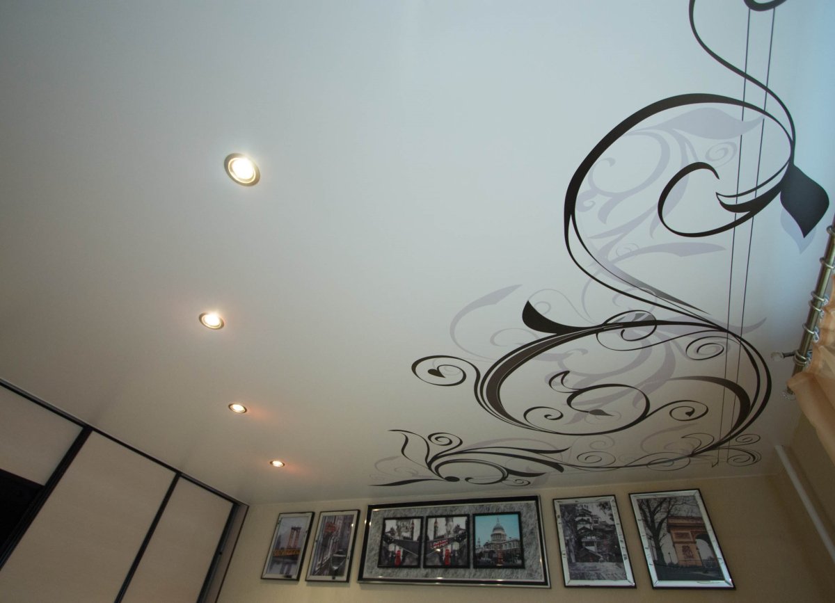 Фотопечать на потолке