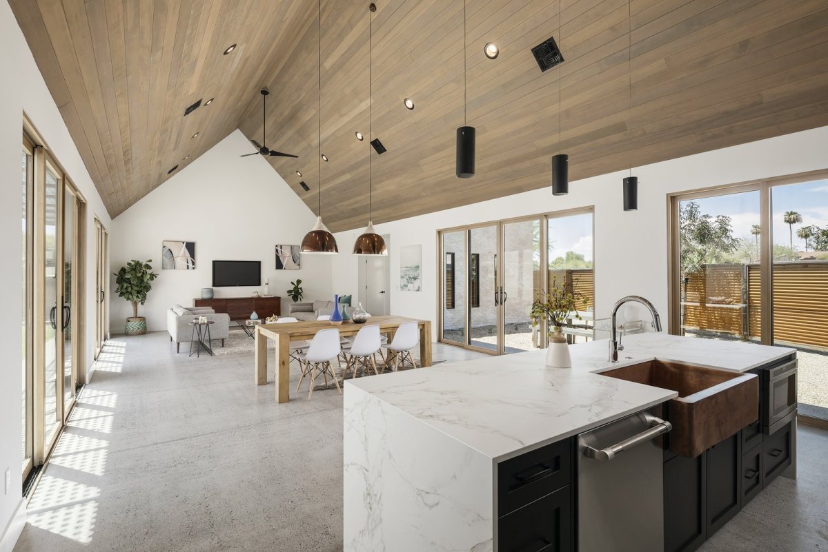 Одноэтажный дом с высокими потолками