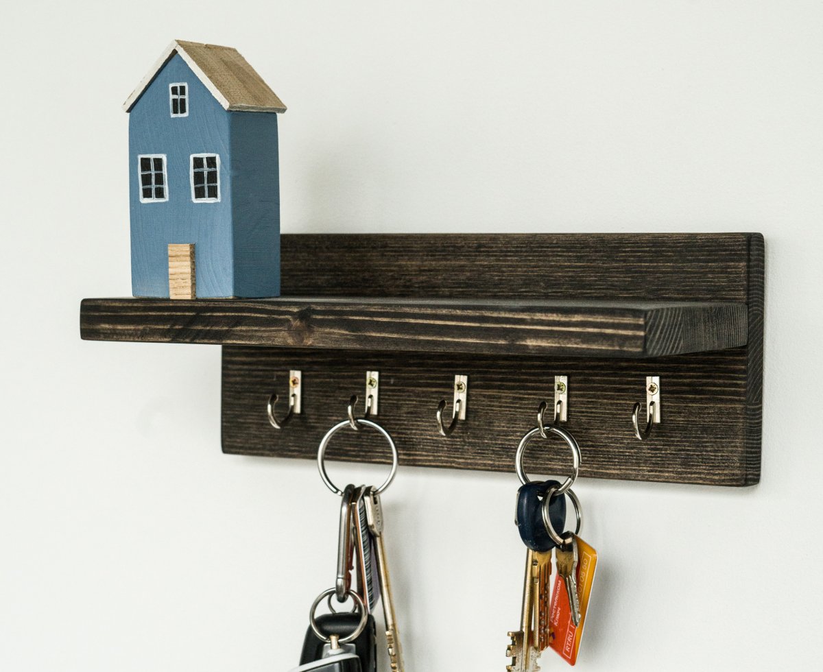 Ключница настенная дерево